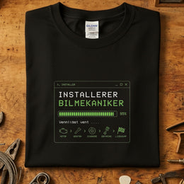 Installerer Bilmekaniker T-skjorte