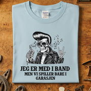 Jeg er med i band rocke t-skjorte med musikknoter og skjeletthode, perfekt for rockere.