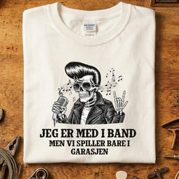 Jeg er med i band rocke t-skjorte med stilfullt skjelett og mikrofon design.