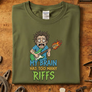 My Brain Has Too Many Riffs T-Skjorte med morsom design på olivengrønn t-skjorte av Gildan.