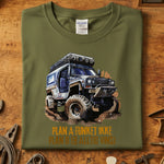Plan A funket ikke offroad t-skjorte med kul off-road biltrykk på grønn bakgrunn.