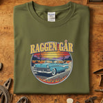 Raggen Går 50-talls bil T-skjorte, myk med DTG-trykk og vintage bildesign, perfekt for bilentusiaster.