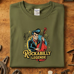 Rockabilly Legende T-skjorte med en tegnet karakter som spiller kontrabass, perfekt for musikkfans.