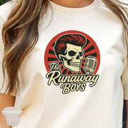 The Runaway Boys — Offisiell Band Merch T-Skjorte med skalle og mikrofon design.
