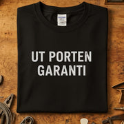 Ut porten garanti T-skjorte for mekanikere